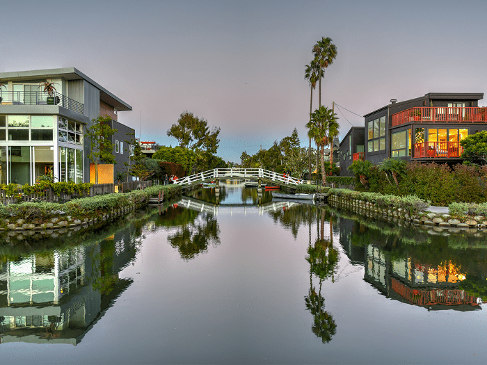 - Tranquil A picture of Venice, CA that represent our in-home massage services in Venice, CA